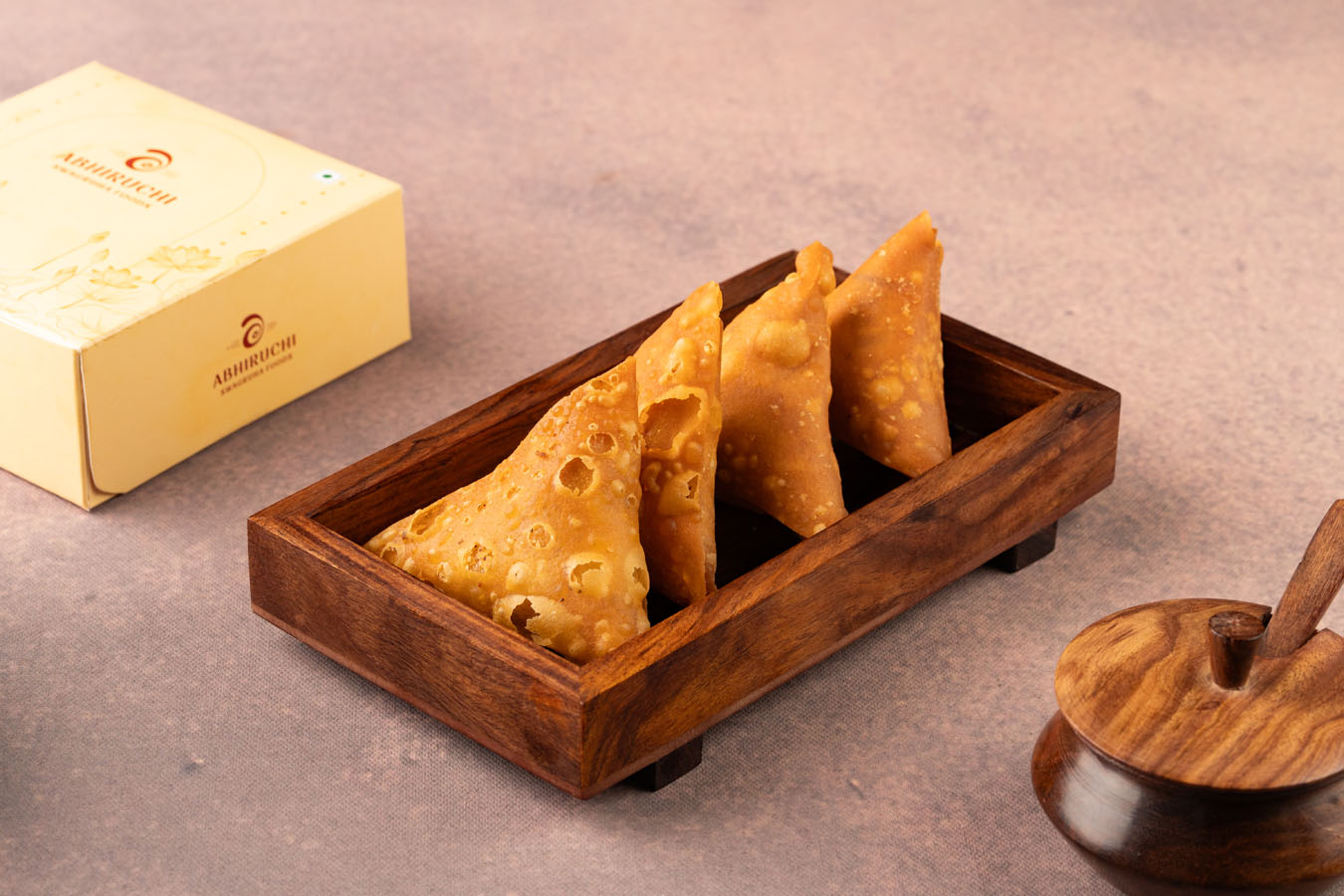 Onion Samosa(per piece)